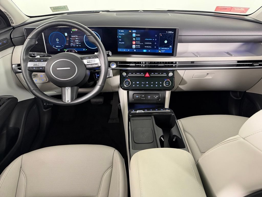 Used 2025 Hyundai Tucson Limited AWD/4WD image 13