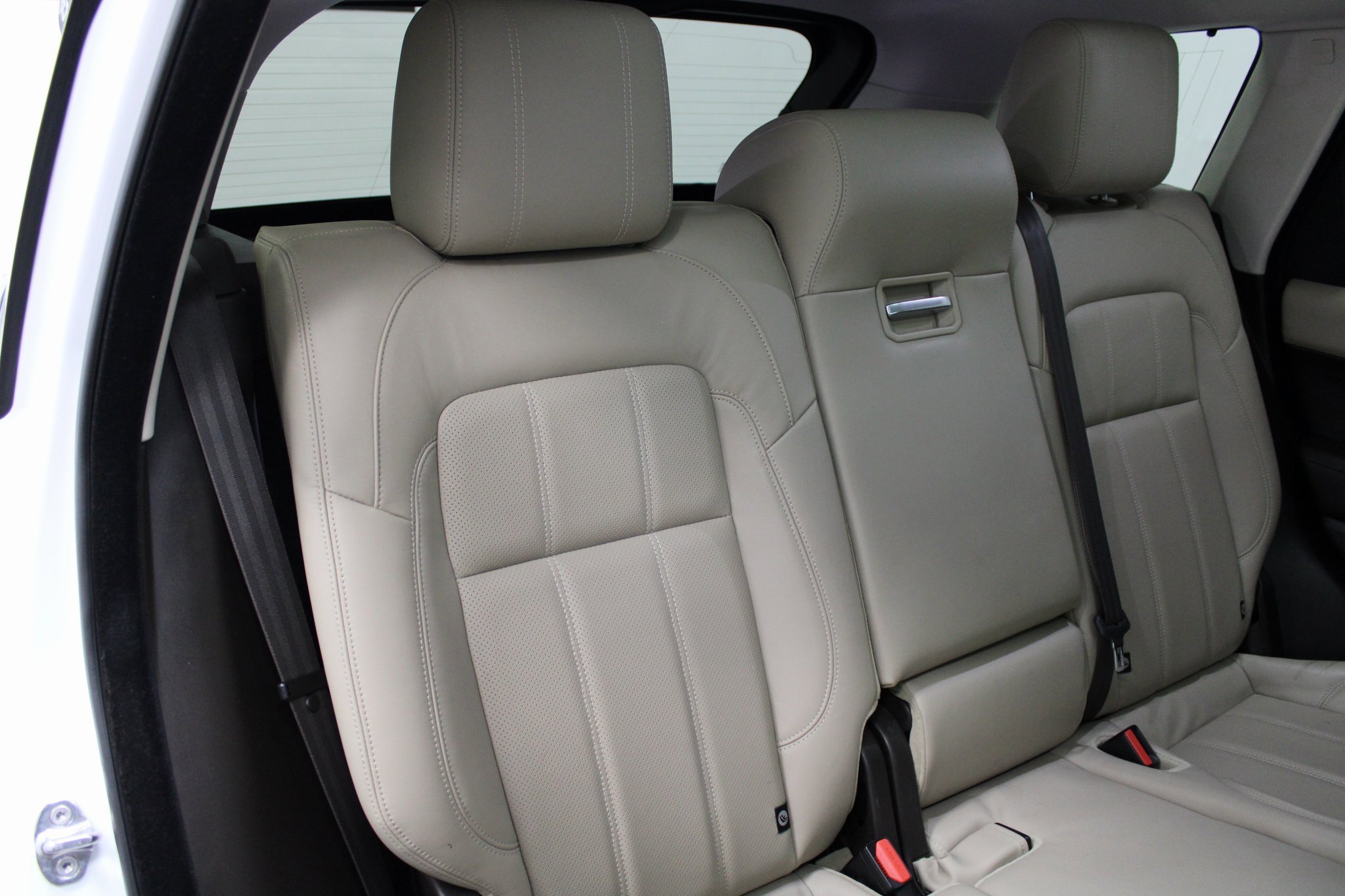 Used 2019 Land Rover Range Rover Sport HSE image 26