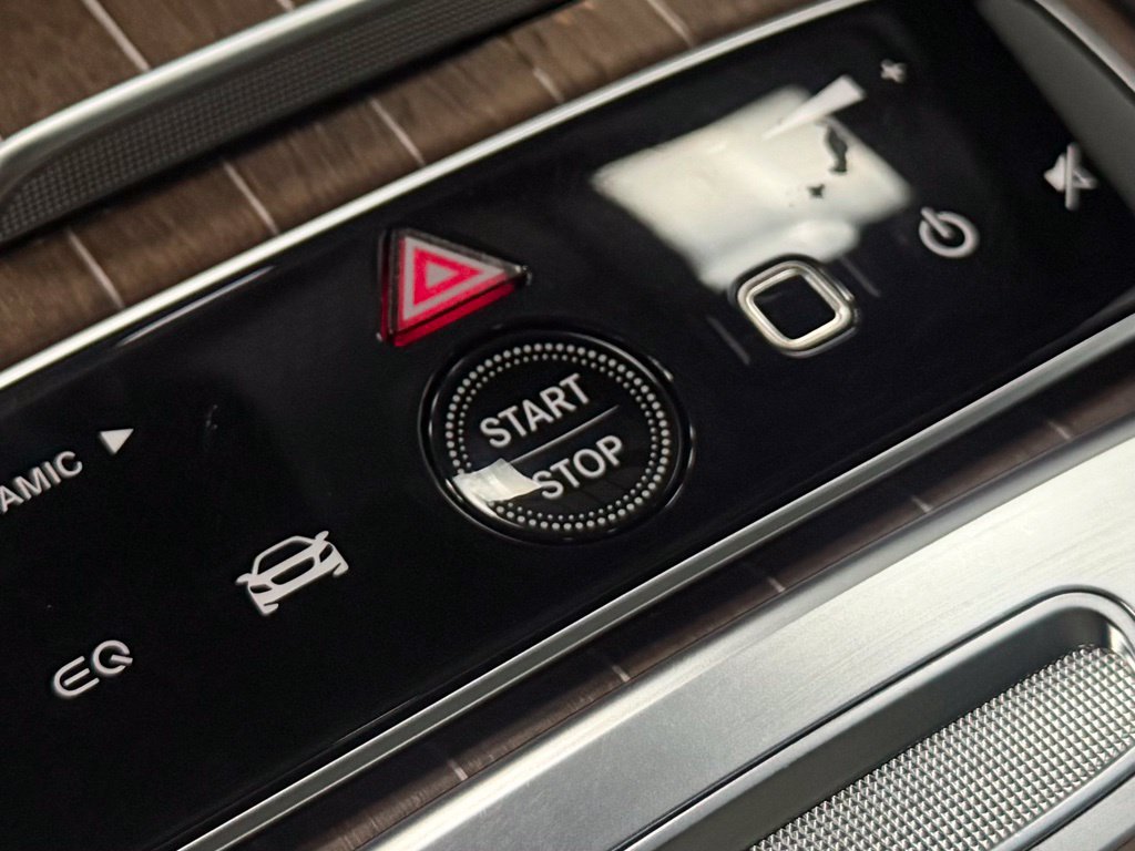 Used 2022 Mercedes-Benz EQS 580 4MATIC Sedan w/ Exclusive Trim Package image 22