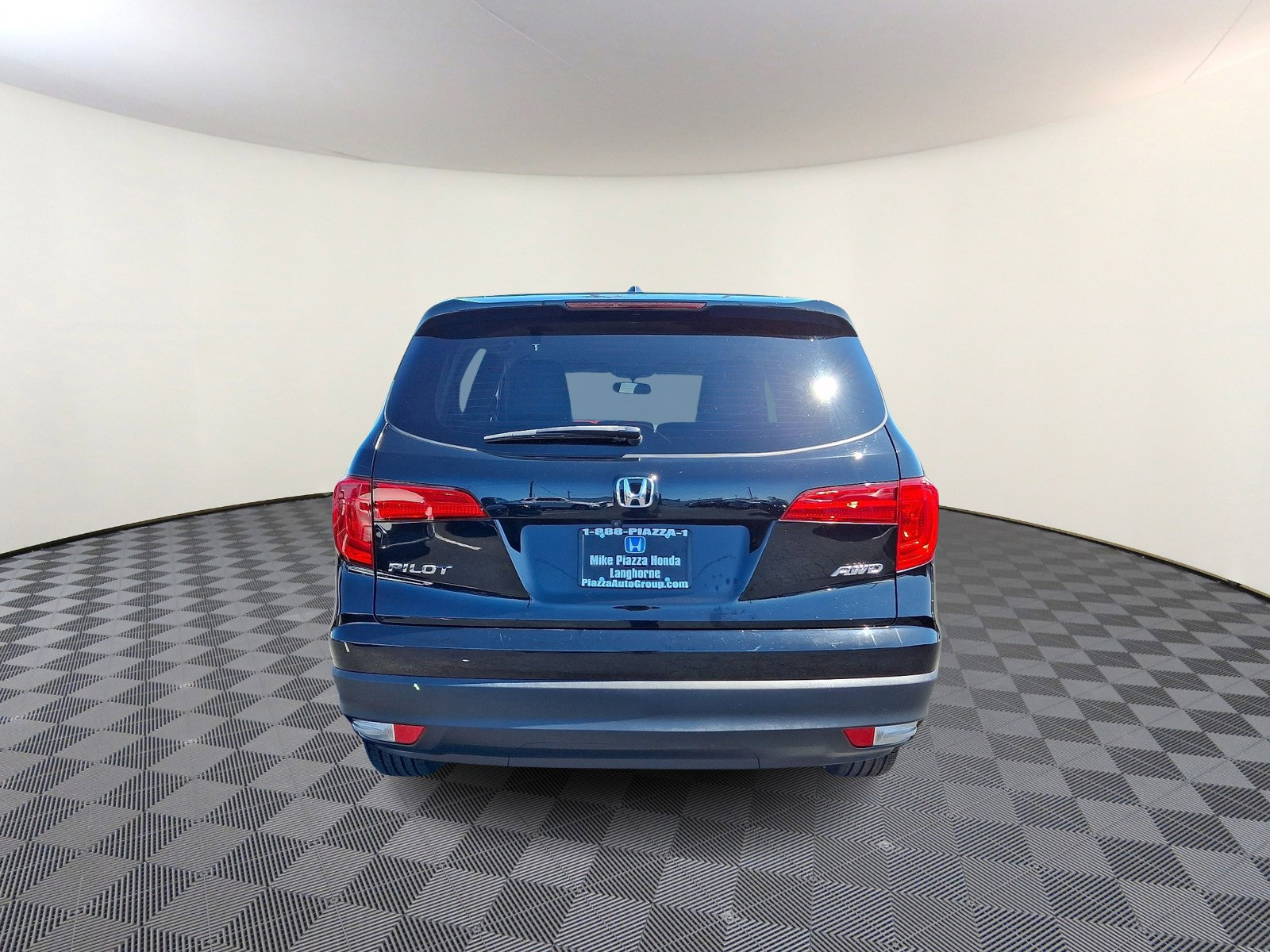 Used 2016 Honda Pilot EX image 6