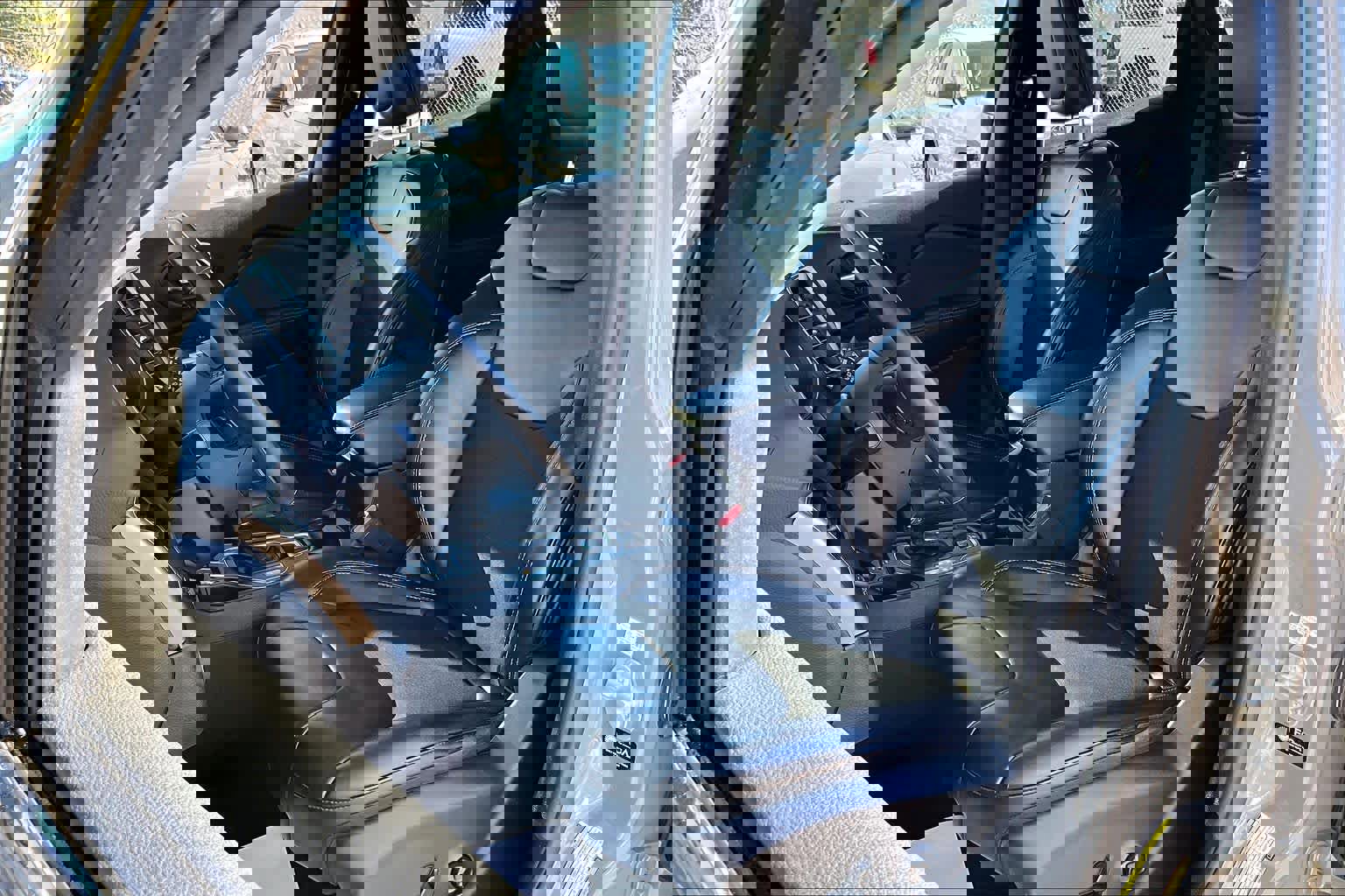 Used 2021 Jeep Cherokee Latitude Plus image 7