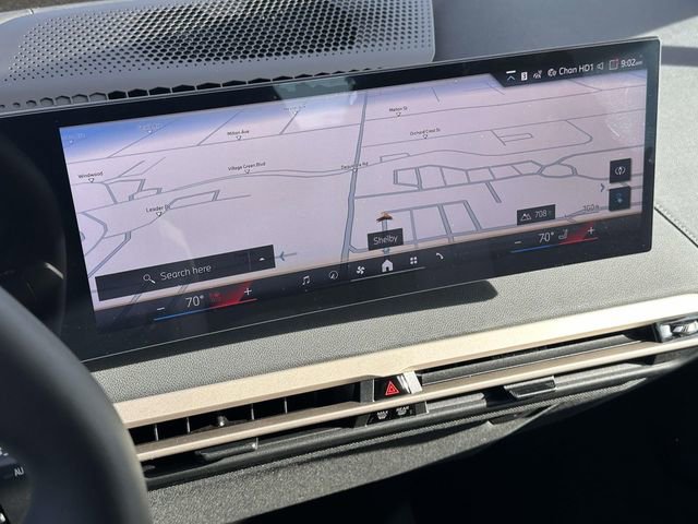 New 2026 BMW iX xDrive45 w/ Premium Package image 15