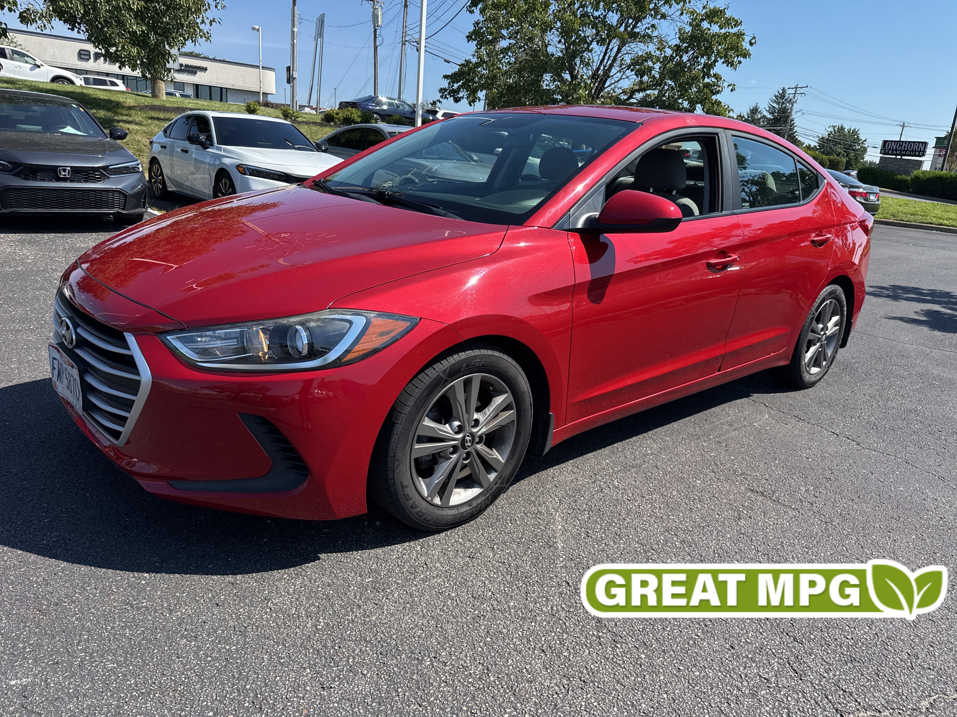 Used 2018 Hyundai Elantra SEL w/ Cargo Package FWD image 1