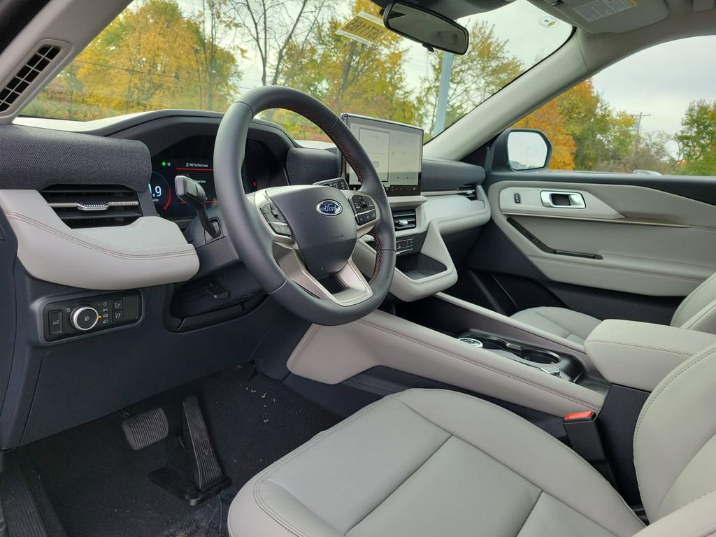 New 2026 Ford Explorer Active w/ Active Comfort Package image 20