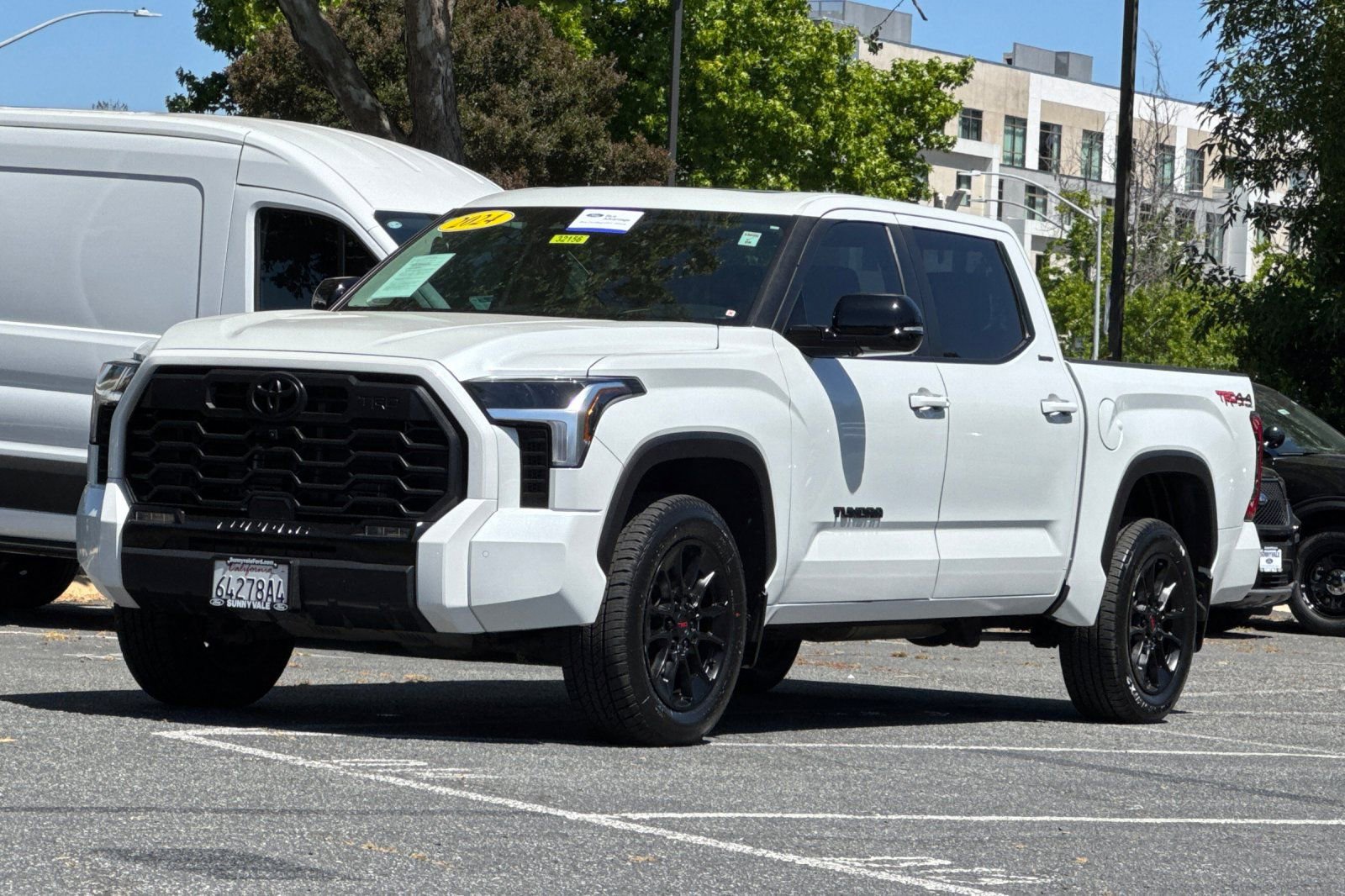 Used 2024 Toyota Tundra Limited w/ TRD Off-Road Package AWD/4WD image 9
