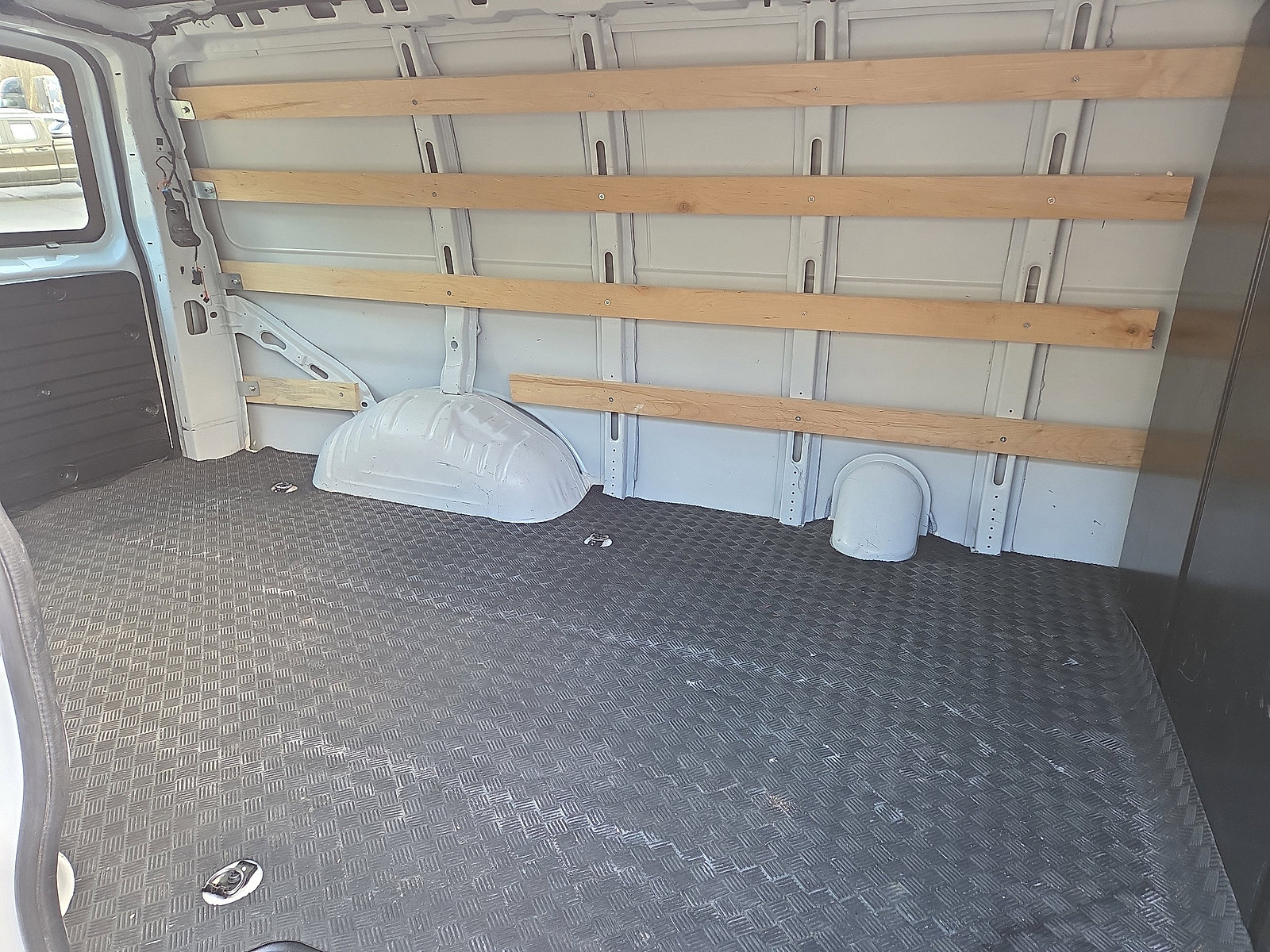 Used 2024 Chevrolet Express 2500 Work Van w/ Driver Convenience Package image 21