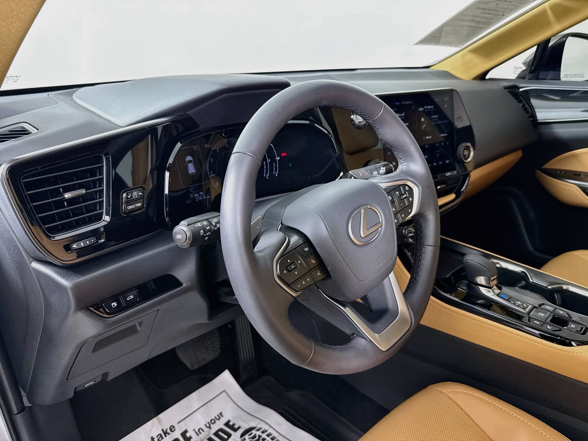 Certified 2026 Lexus NX 350 AWD w/ Accessory Package (2T) image 9