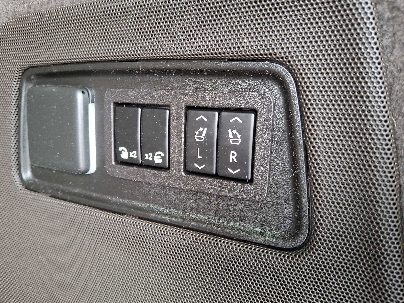 Used 2023 Cadillac Escalade Sport w/ Touring Package image 28