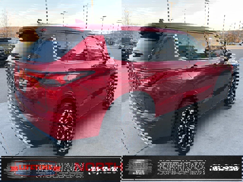 Used 2024 Mitsubishi Outlander SE image 18