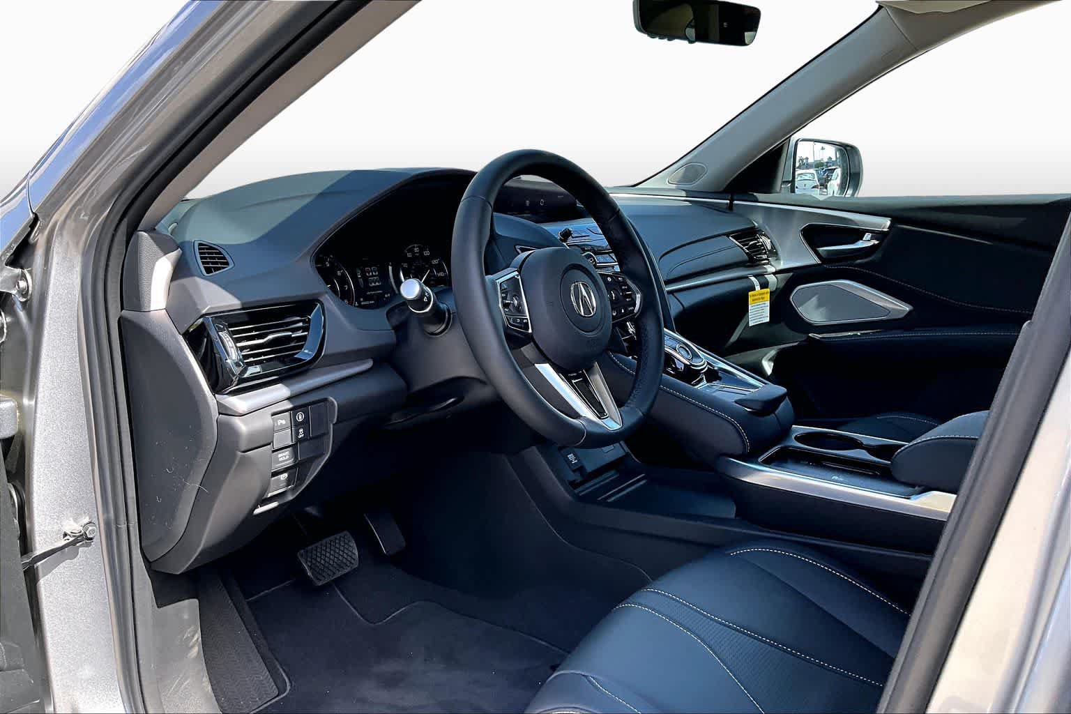 Certified 2026 Acura RDX w/ Technology Package AWD/4WD image 8