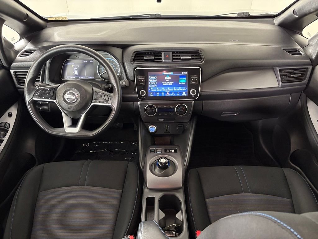 Used 2025 Nissan Leaf S FWD image 32