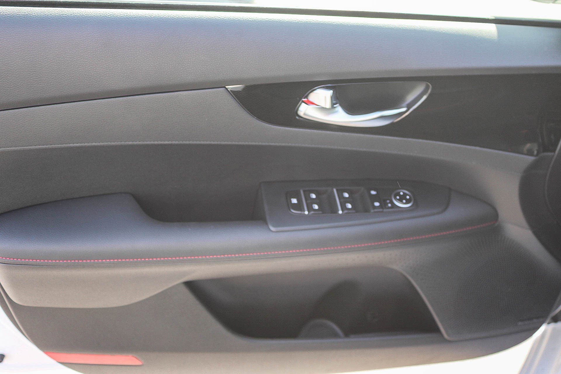 Used 2022 Kia Forte GT image 21