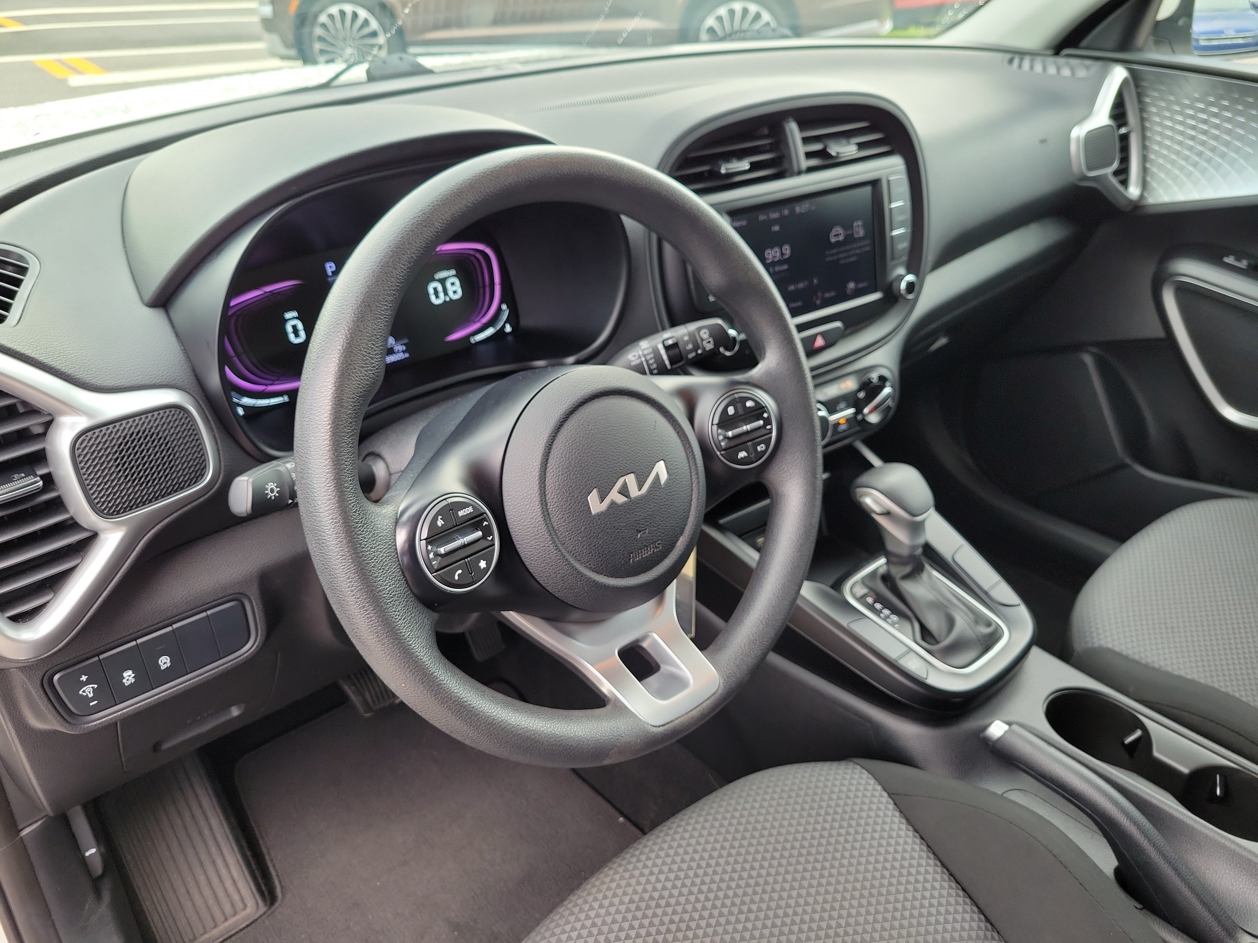 Certified 2024 Kia Soul LX w/ Option Group 015 FWD image 22