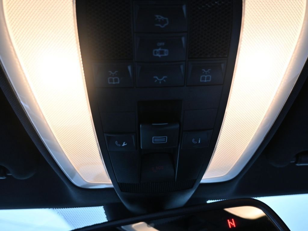 Used 2013 Mercedes-Benz C 300 4MATIC Sedan image 22