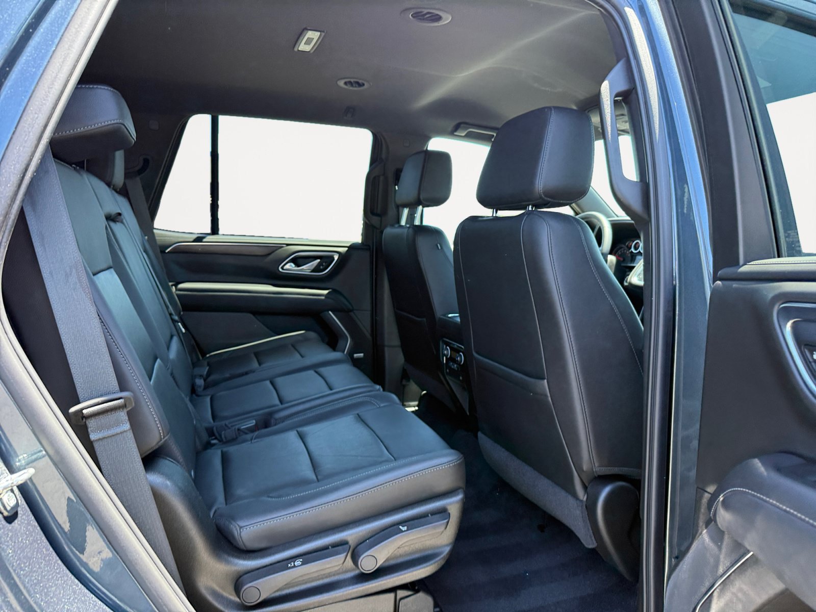 Used 2021 Chevrolet Tahoe LT AWD/4WD image 18