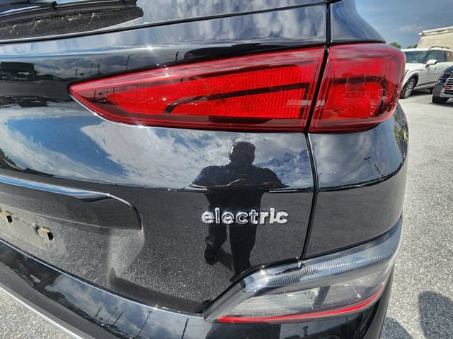 Certified 2023 Hyundai Kona SEL FWD image 15