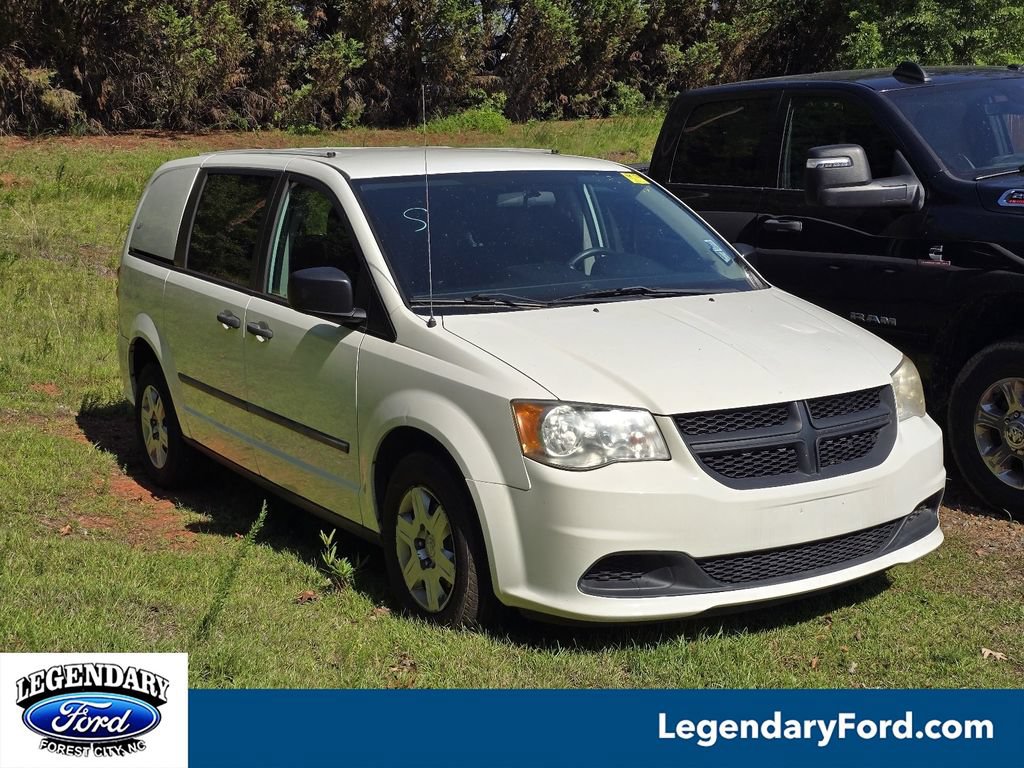 Used 2013 RAM C/V Tradesman FWD image 2