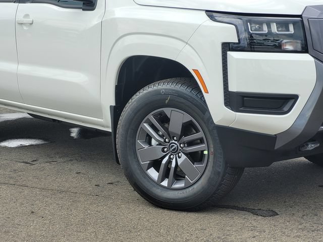 New 2026 Nissan Frontier SV w/ Tow Package AWD/4WD image 2