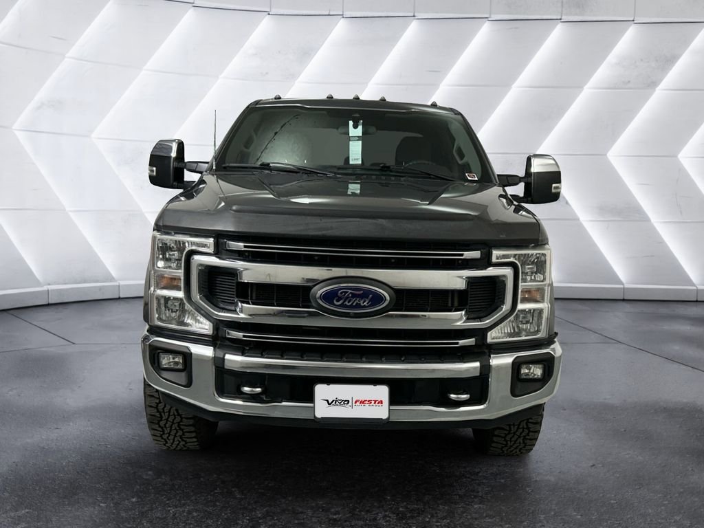 Used 2022 Ford F250 XLT w/ XLT Premium Package AWD/4WD image 2