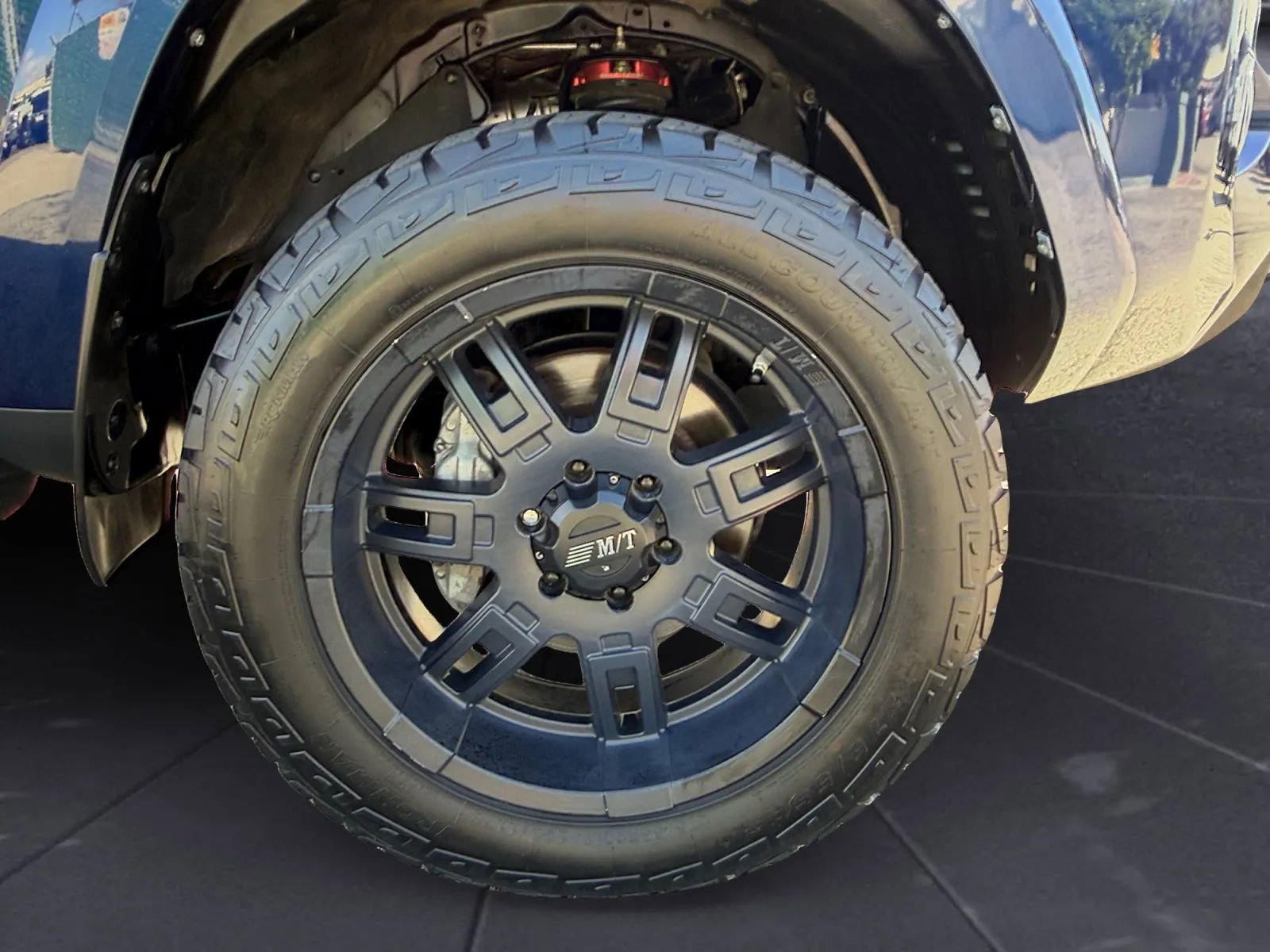 Used 2020 Toyota 4Runner TRD Off-Road Premium w/ Moonroof Package AWD/4WD image 32