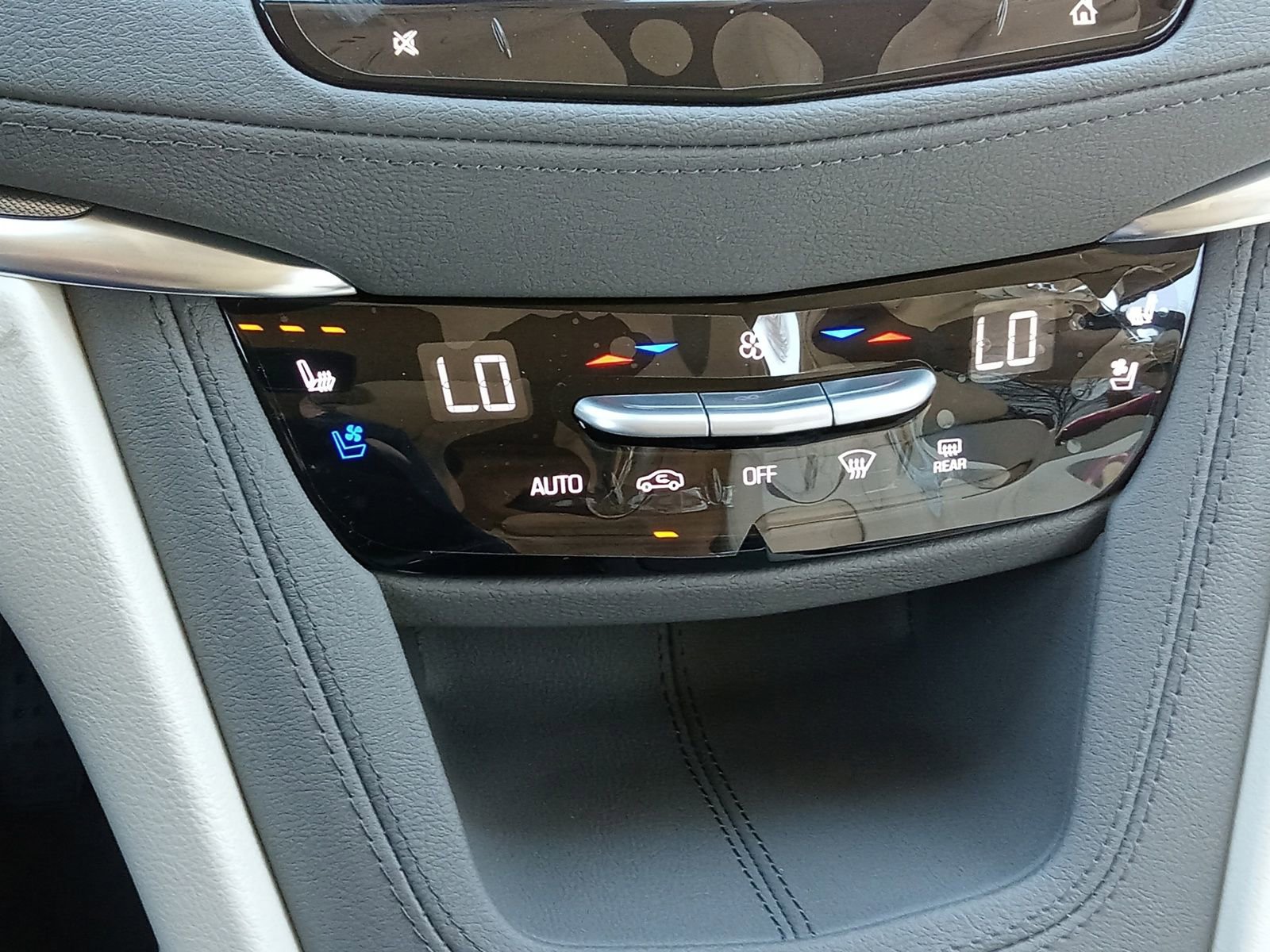 New 2026 Cadillac XT5 Premium Luxury image 17