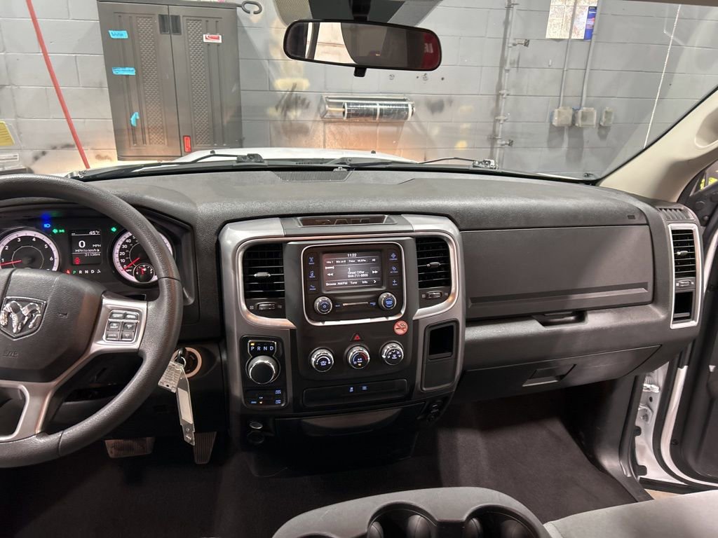 Used 2024 RAM 1500 Classic SLT image 21