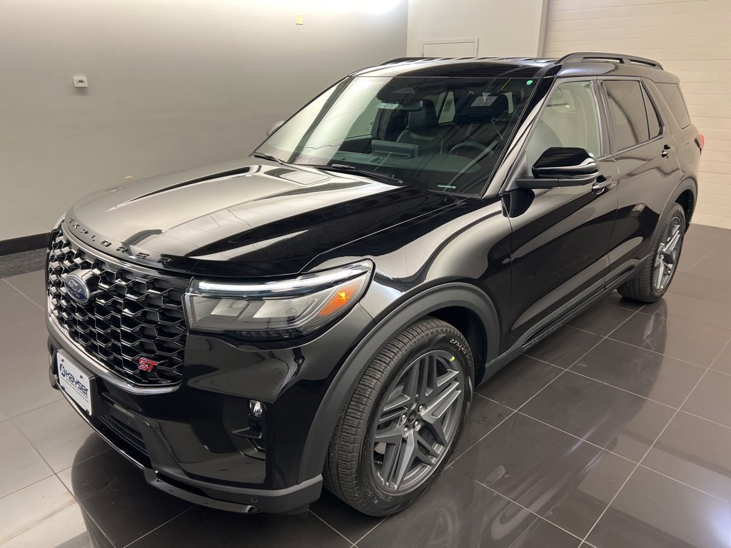 New 2026 Ford Explorer ST image 3