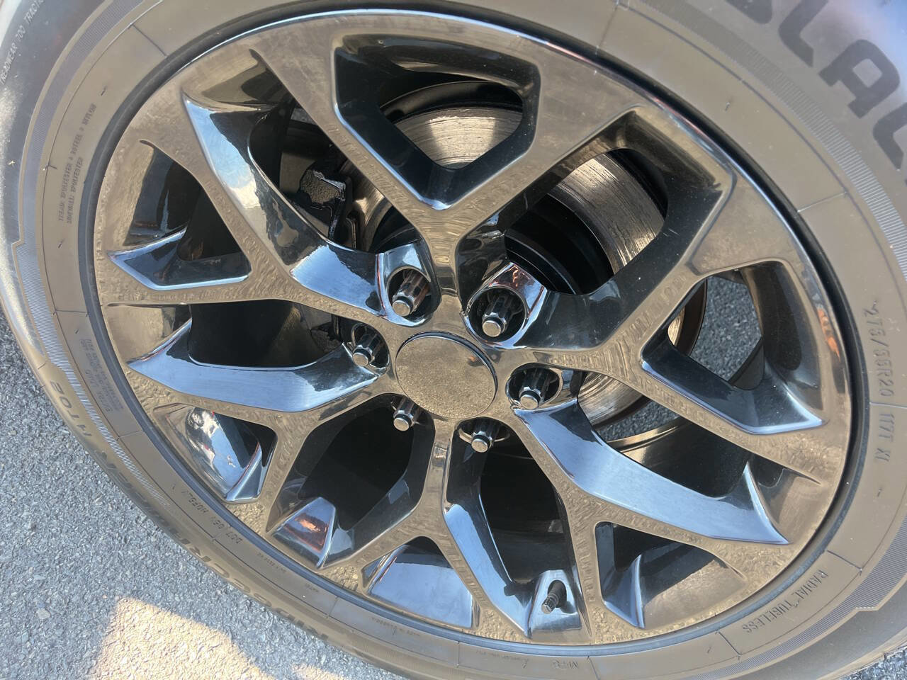 Used 2017 Chevrolet Tahoe LT image 9