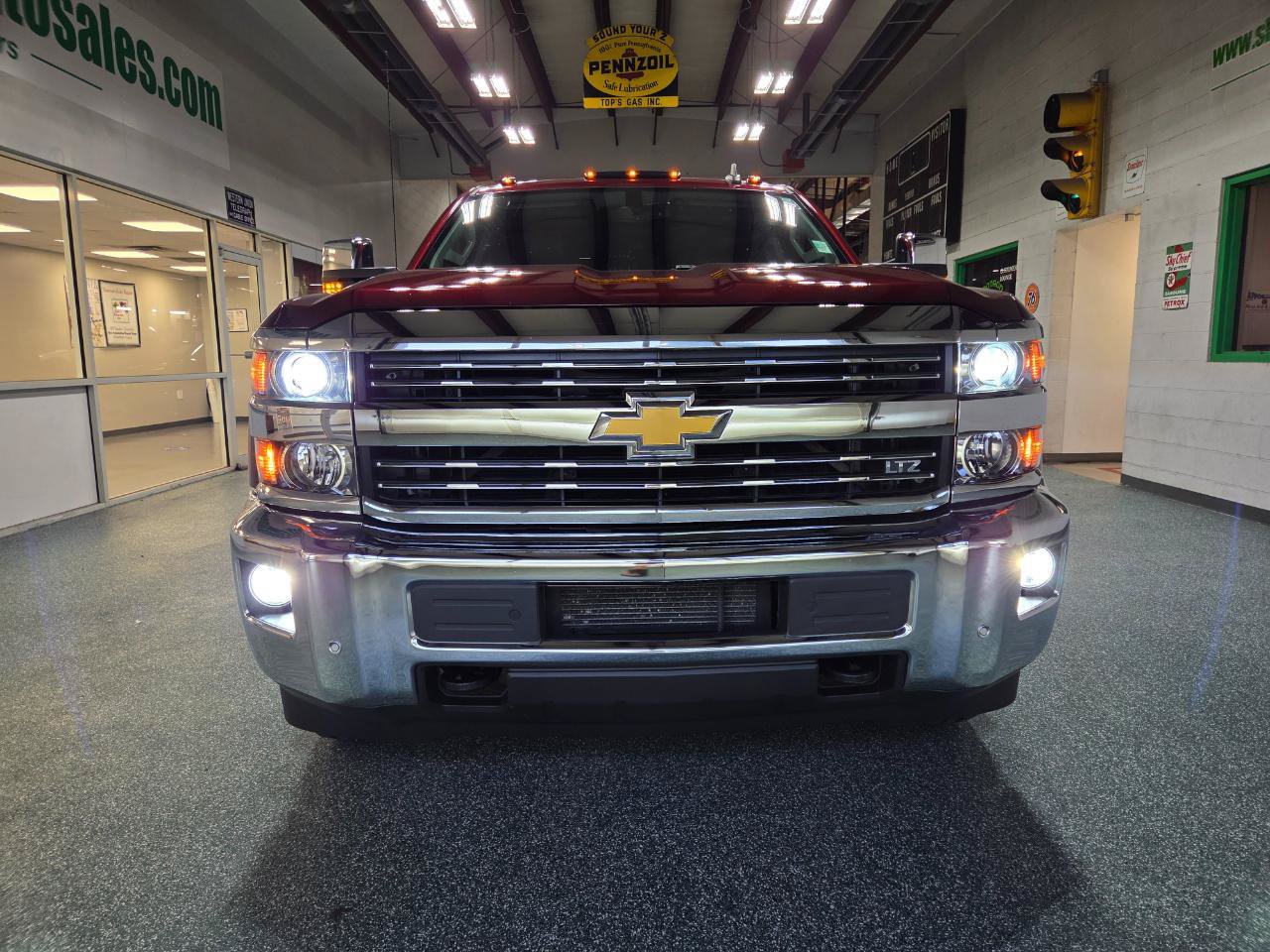 Used 2016 Chevrolet Silverado 3500 LTZ w/ Duramax Plus Package AWD/4WD image 6