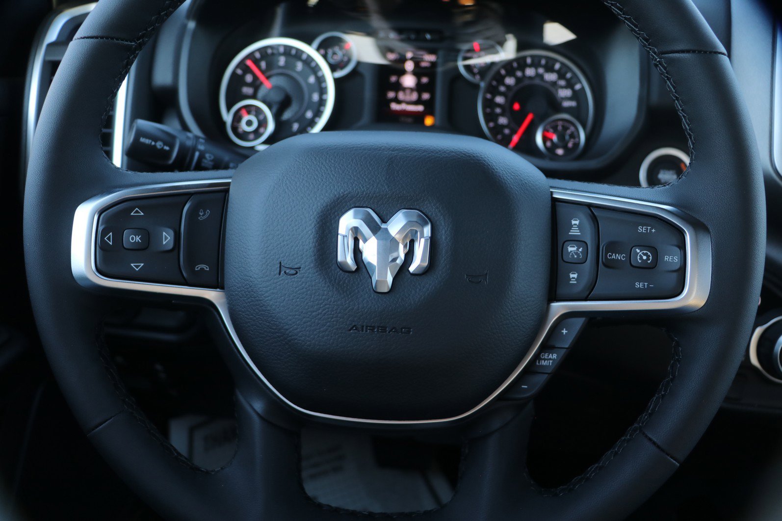 New 2026 RAM 1500 Big Horn AWD/4WD image 17