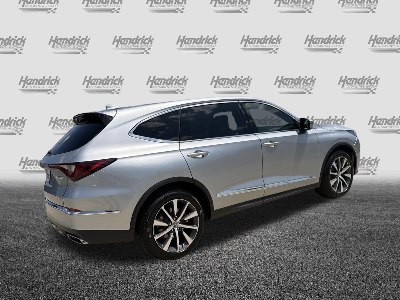 Certified 2026 Acura MDX w/ Technology Package AWD/4WD image 10