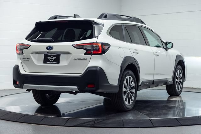 Used 2024 Subaru Outback Limited AWD/4WD image 10