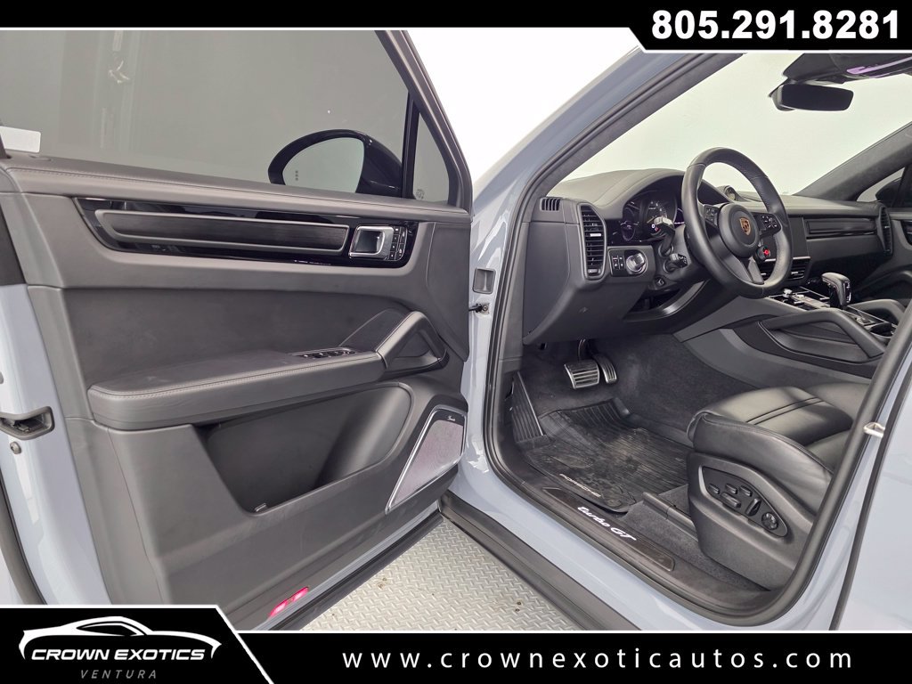 Used 2022 Porsche Cayenne Turbo GT AWD/4WD image 23