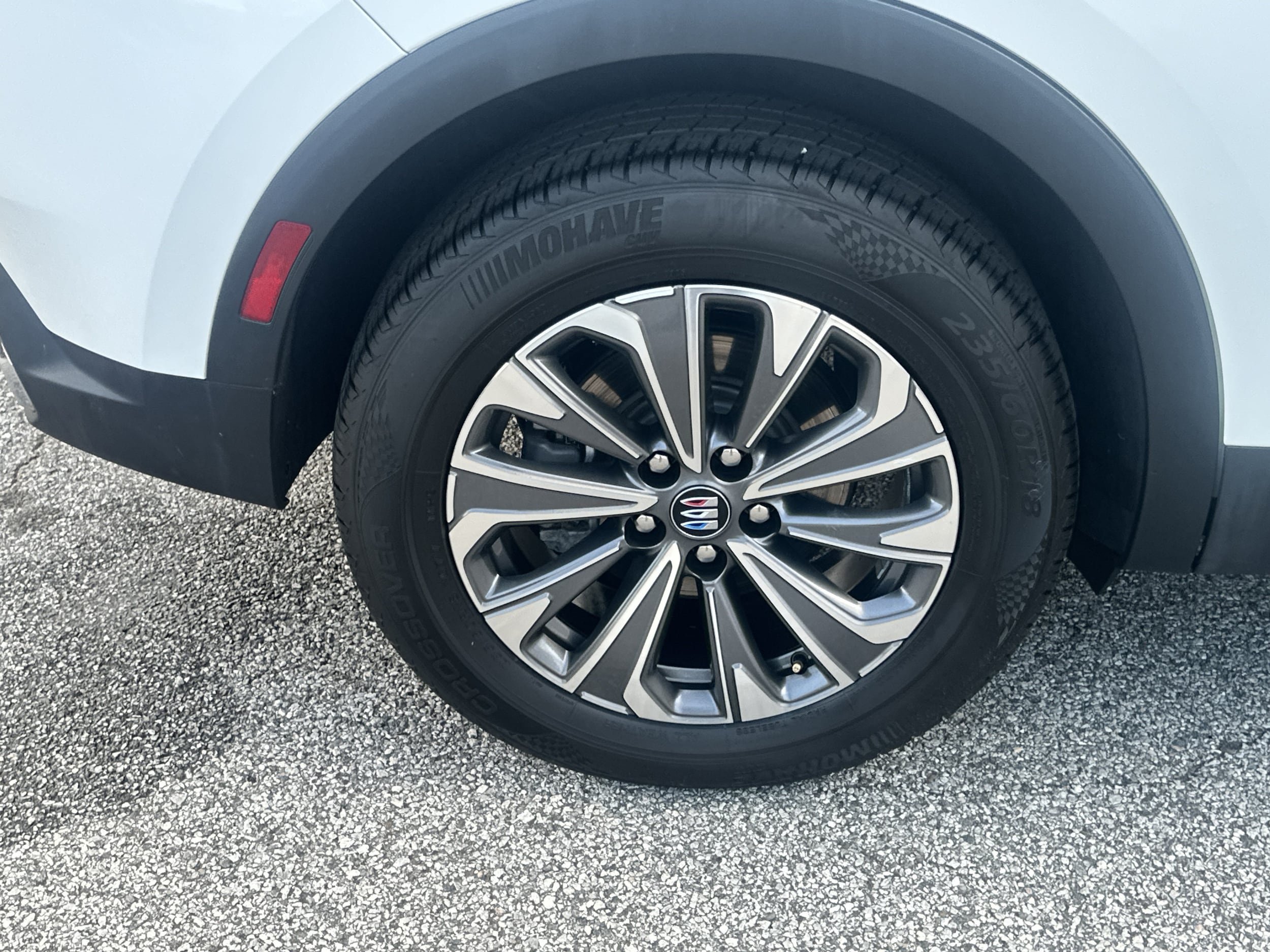 Used 2024 Buick Envision Preferred AWD/4WD image 17