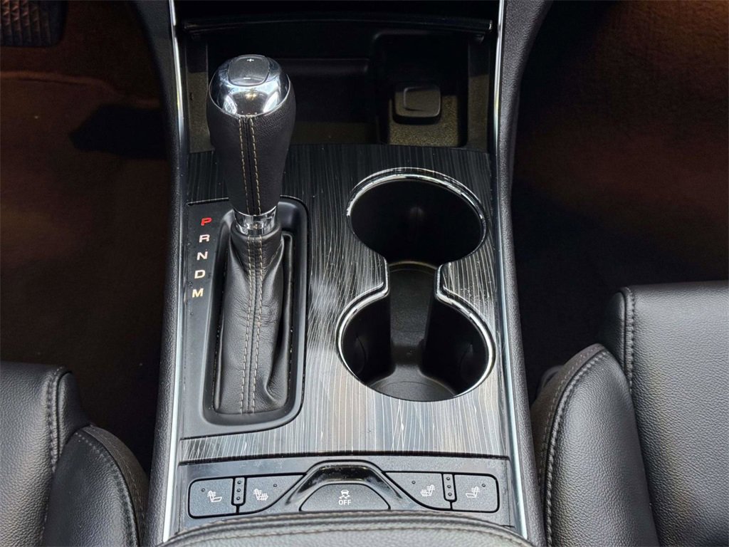 Used 2020 Chevrolet Impala LT w/ LT Convenience Package image 8