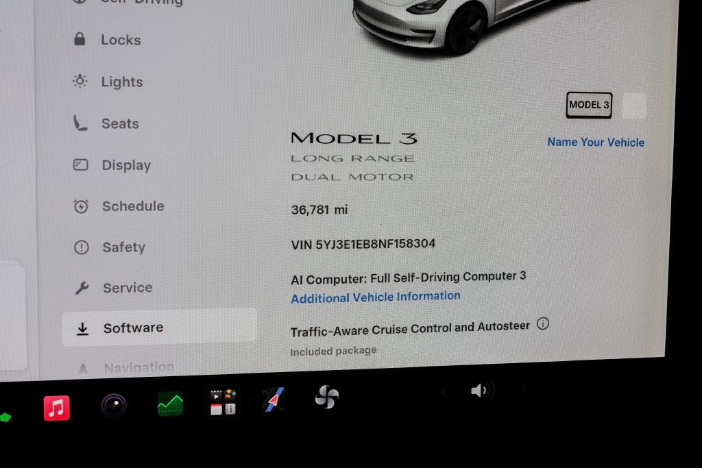 Used 2022 Tesla Model 3 Long Range AWD/4WD image 68