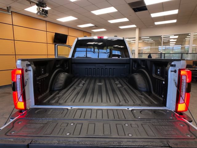 New 2026 Ford F250 Platinum w/ Platinum Plus Package AWD/4WD image 22