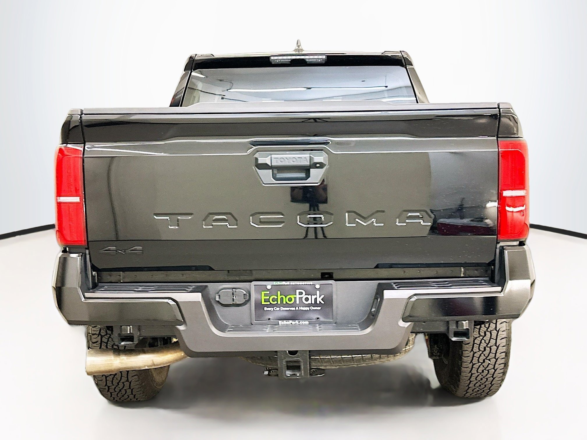 Used 2025 Toyota Tacoma TRD Off-Road image 7
