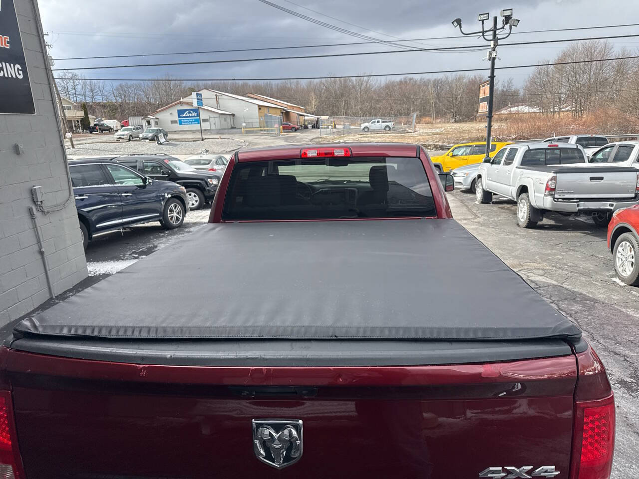 Used 2018 RAM 2500 Tradesman w/ Chrome Appearance Group AWD/4WD image 7