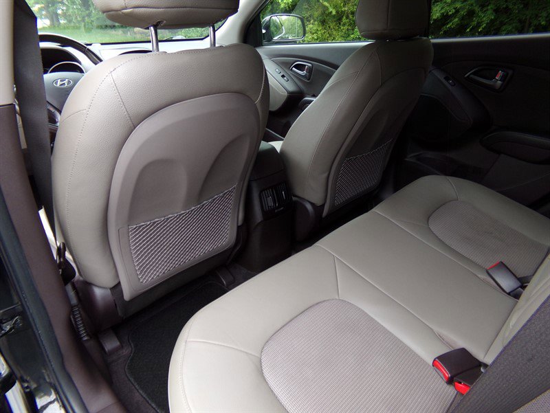 Used 2015 Hyundai Tucson SE AWD/4WD image 22