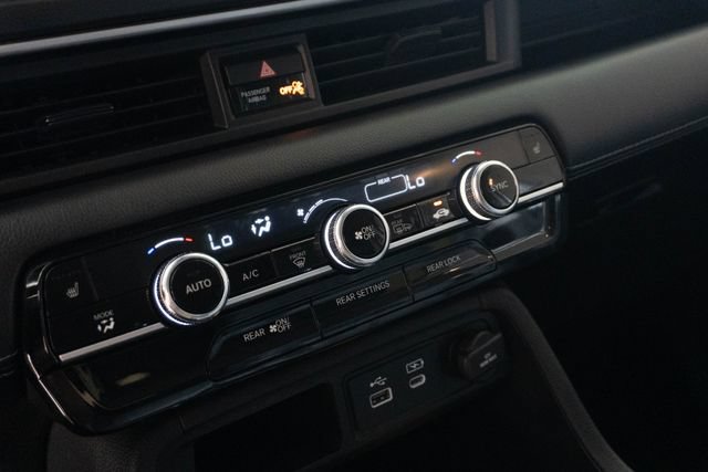 Used 2025 Honda Pilot EX-L image 26