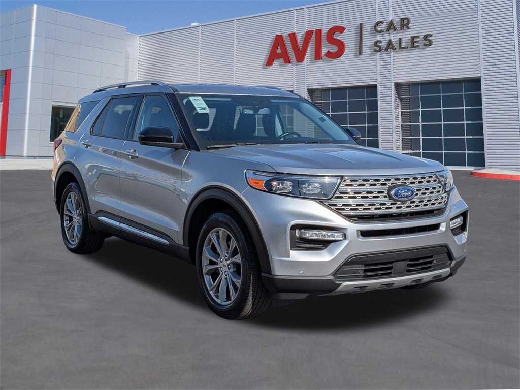 Used 2023 Ford Explorer Limited image 3