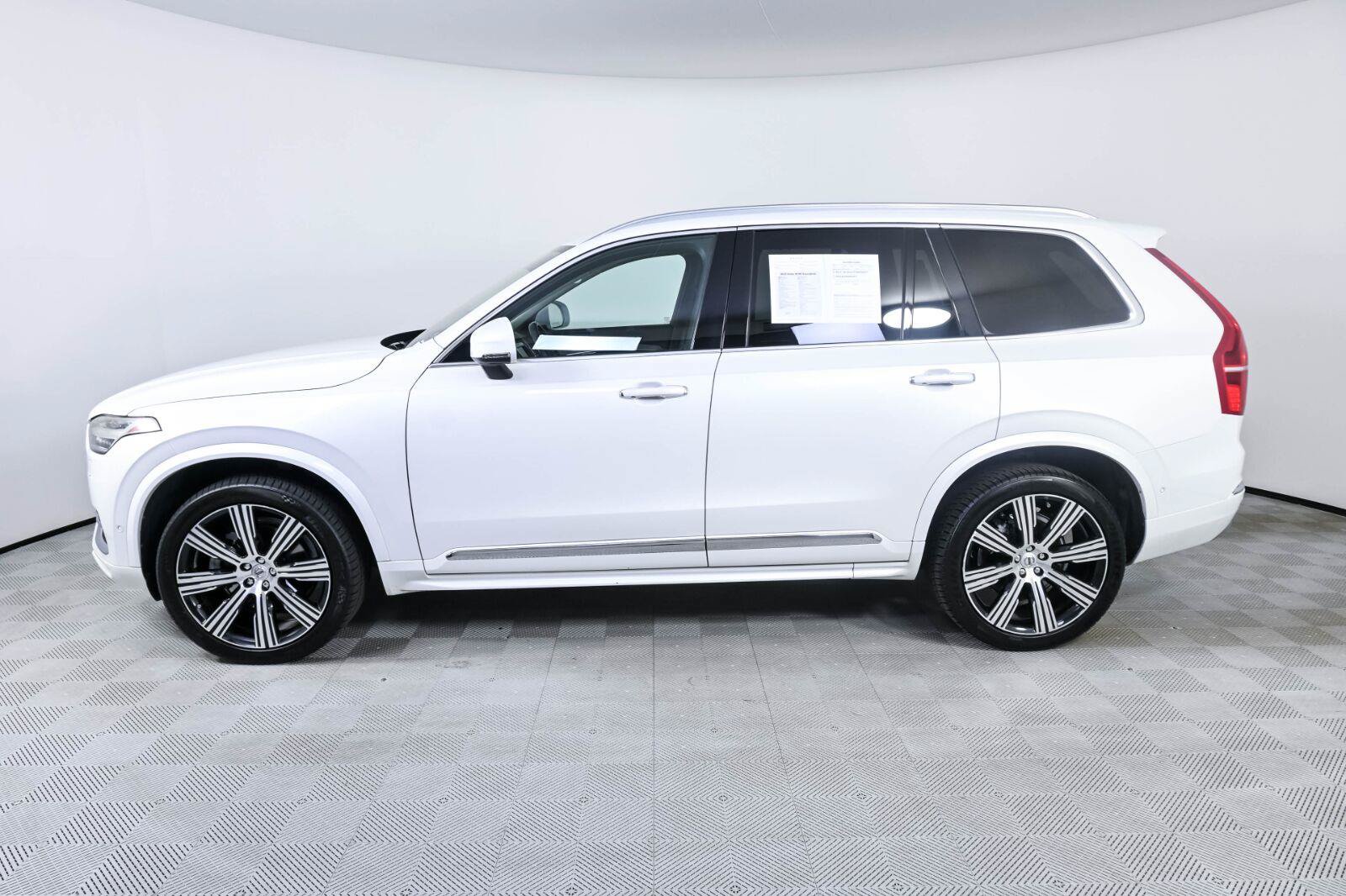 Used 2022 Volvo XC90 T6 Inscription w/ Advanced Package AWD/4WD image 2