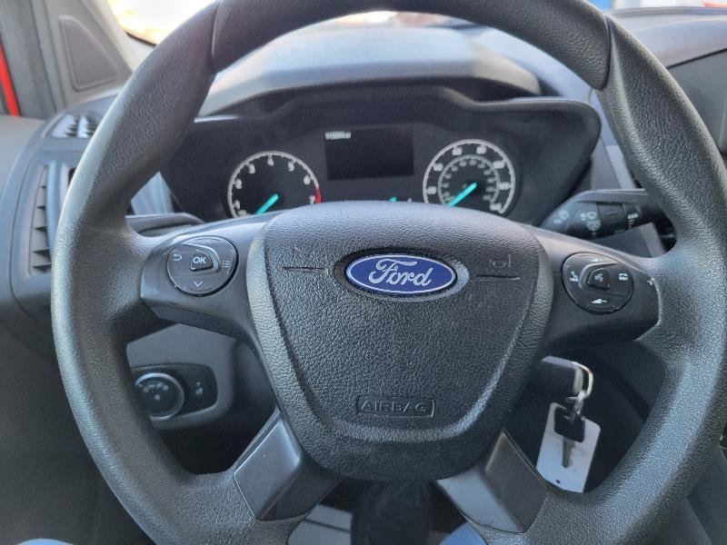 Used 2022 Ford Transit Connect XL image 22
