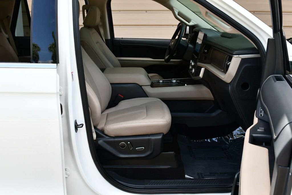 Used 2022 Ford Expedition Limited AWD/4WD image 49