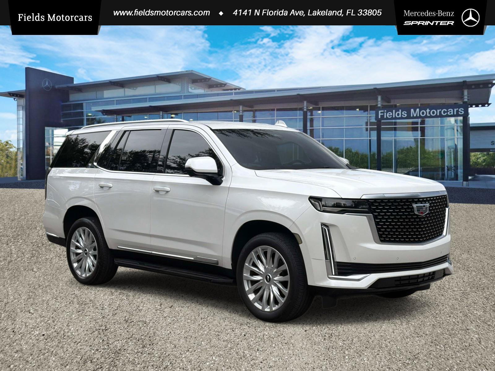 Used 2023 Cadillac Escalade Luxury RWD image 1