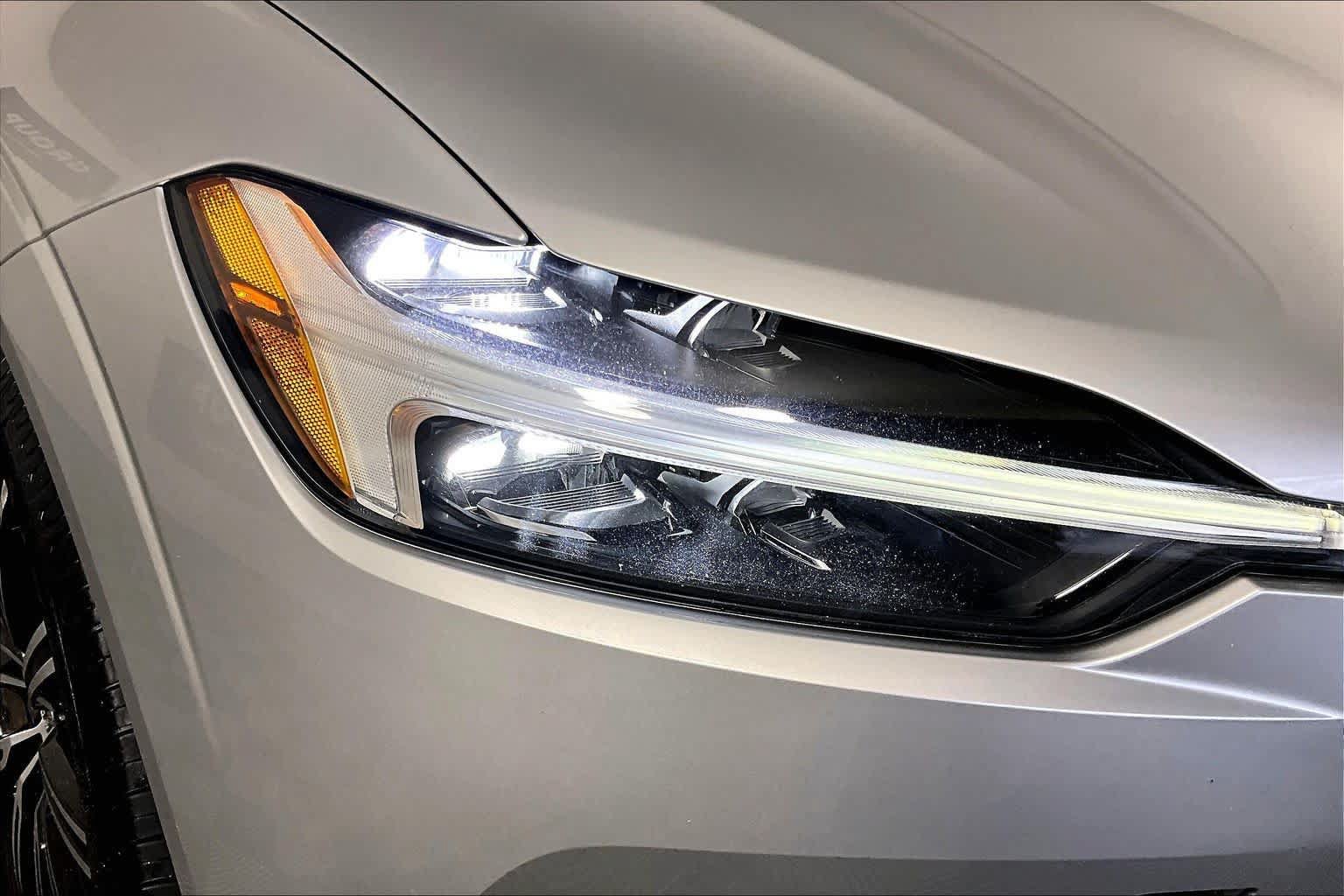 Used 2021 Volvo XC60 T6 Inscription AWD/4WD image 25
