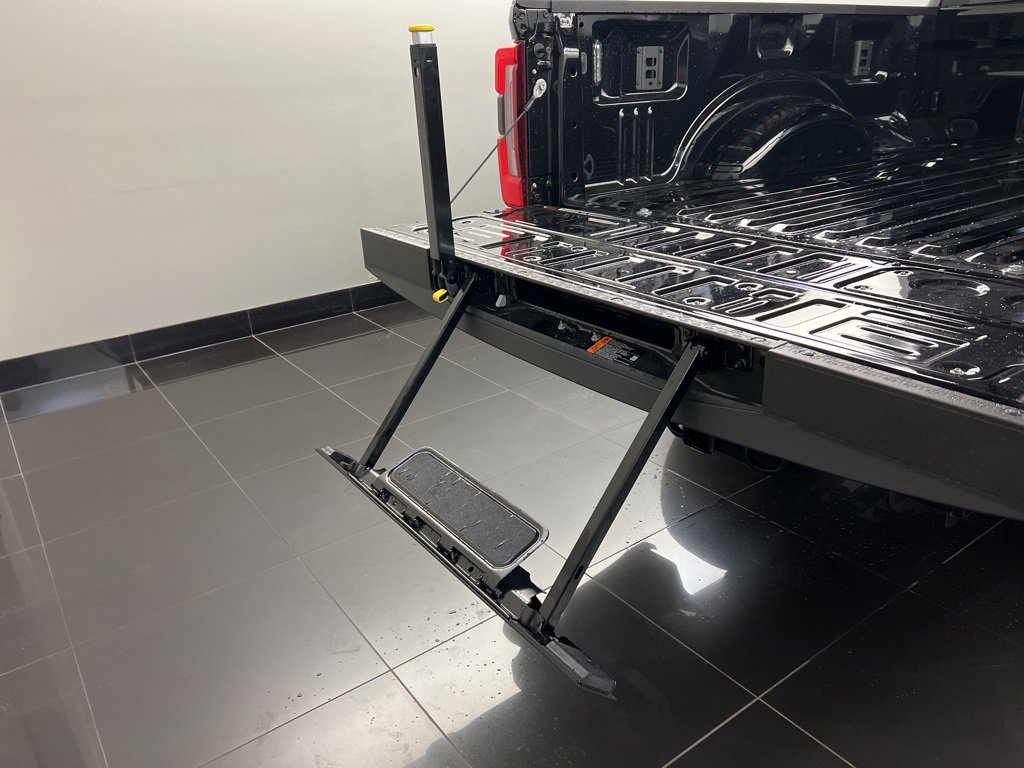 New 2025 Ford F250 Platinum image 44