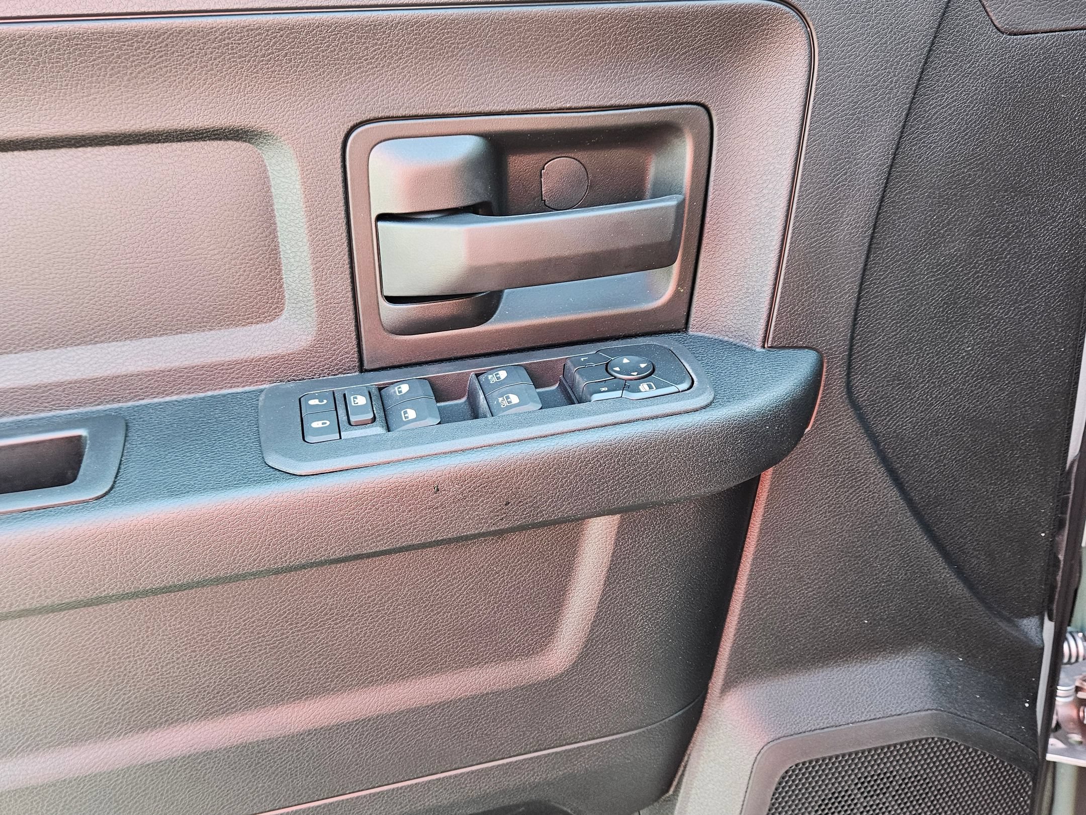 New 2026 RAM 3500 Tradesman AWD/4WD image 17