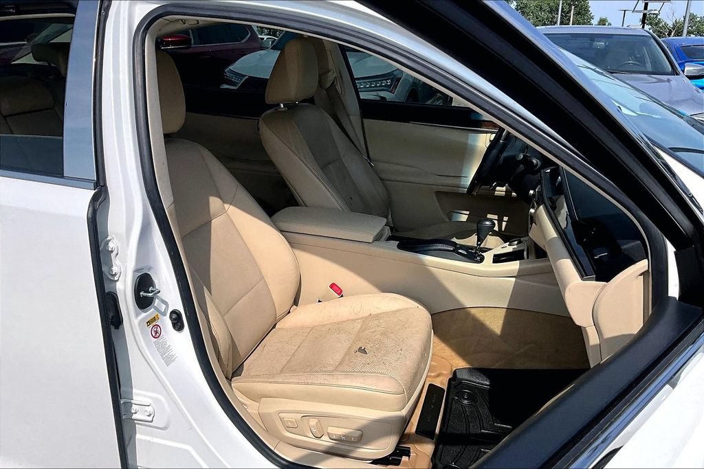 Used 2014 Lexus ES 350 FWD image 9